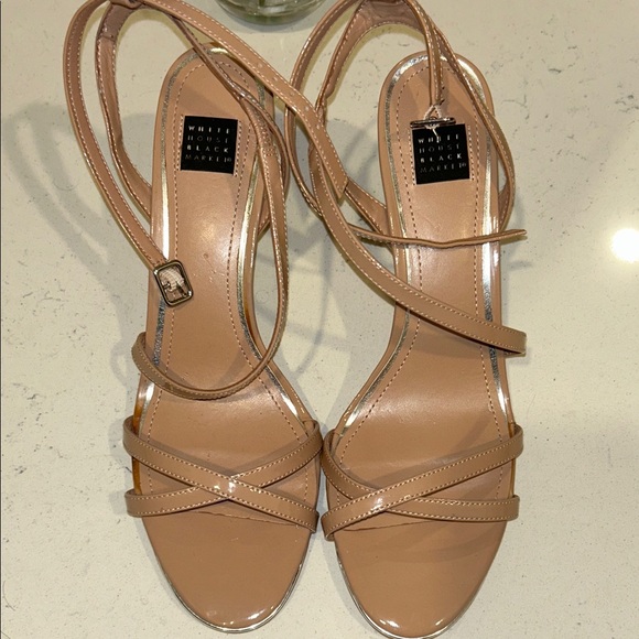 White House Black Market 9.5M 3.5 inch Nude Strappy Heels - Picture 2 of 12